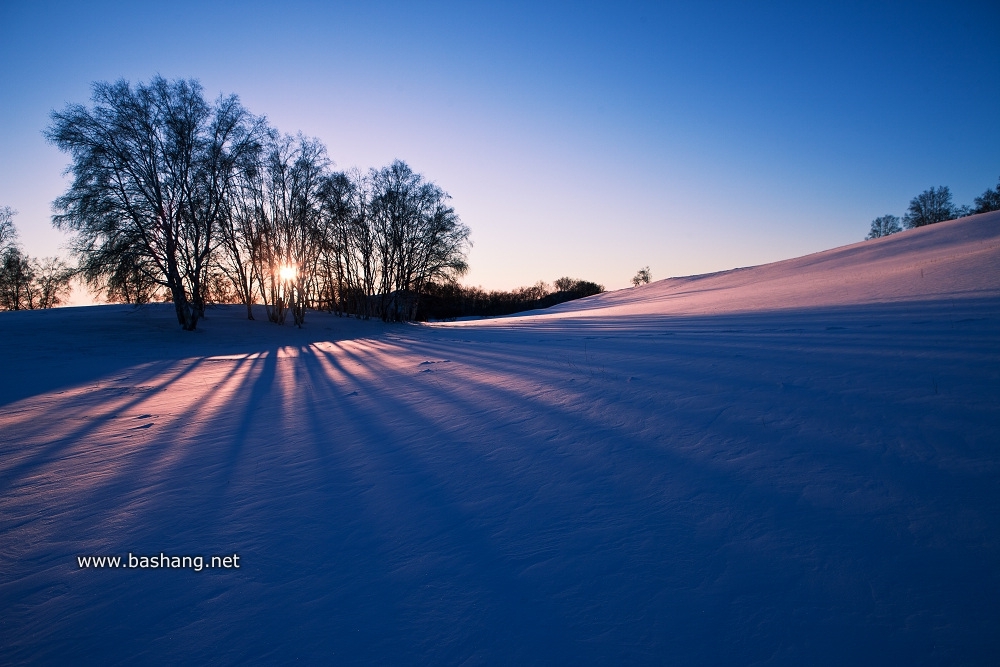 拒絕裸奔!木蘭圍場(chǎng)冬季外拍相機(jī)保暖技巧 拒絕裸奔!木蘭圍場(chǎng)冬季外拍相機(jī)保暖技巧