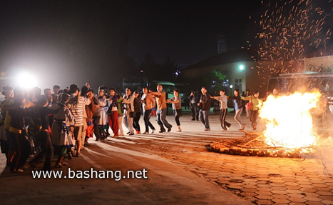 怡人山莊篝火晚會