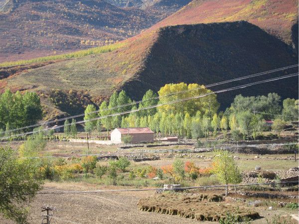 壩上+喇叭溝門(mén)圖片