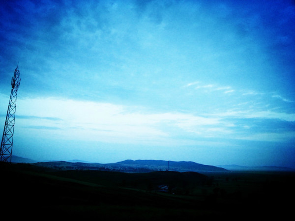 草原之天、地、人