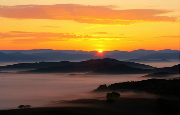 壩上秋色更醉人.