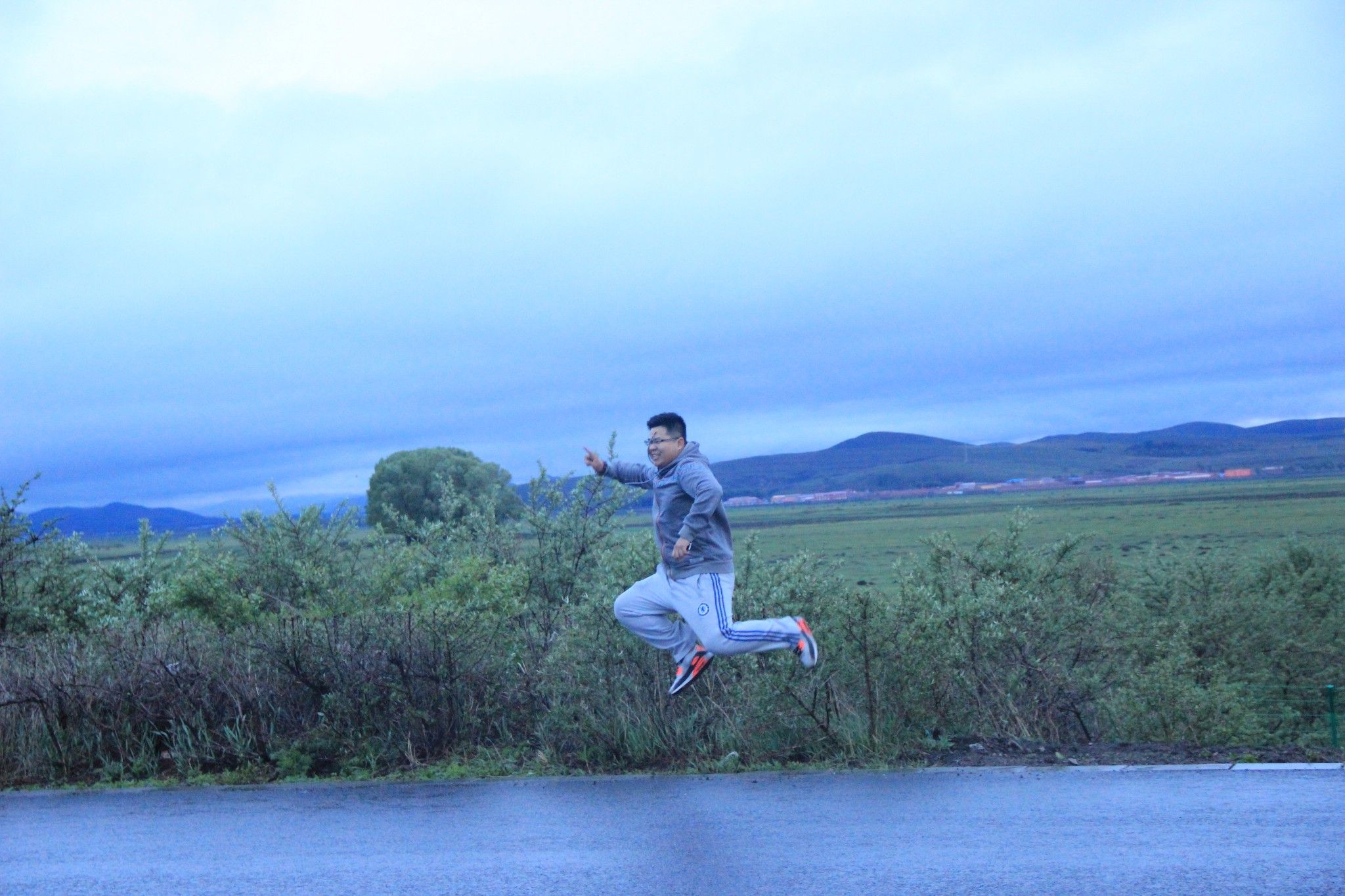 （豐寧壩上）去草原，吹吹風~