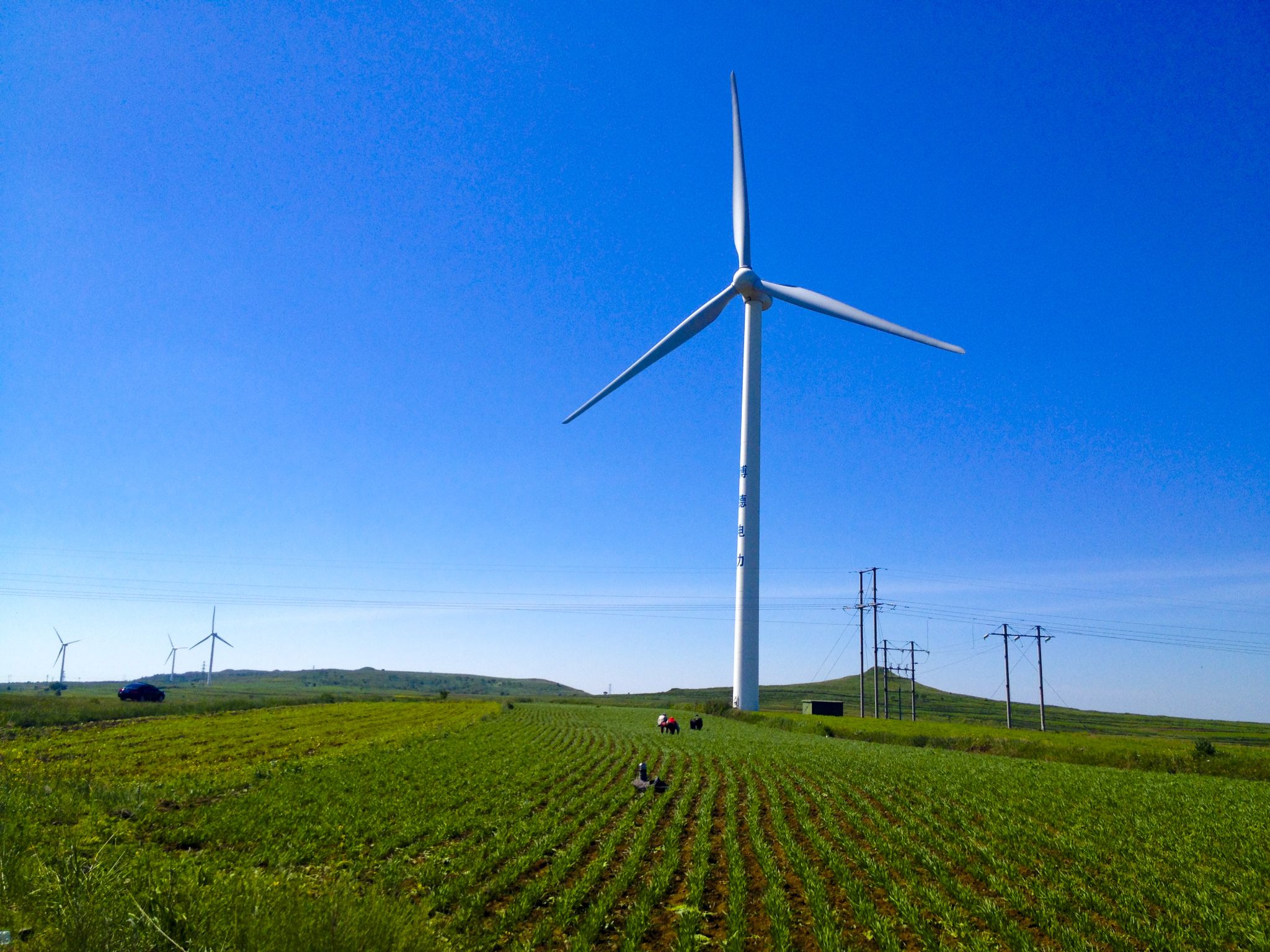 再一次行走在草沿天路上