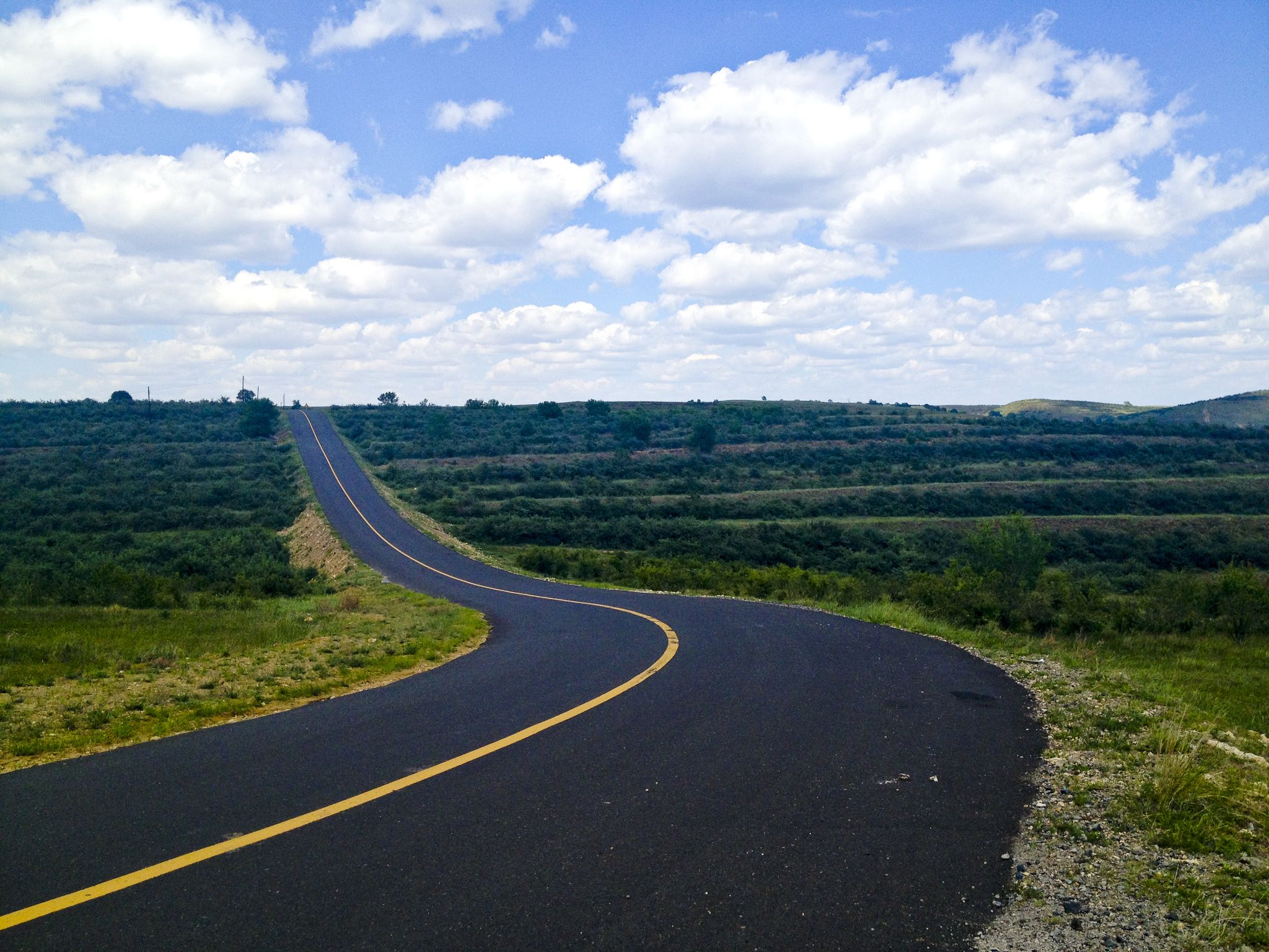 再一次行走在草沿天路上