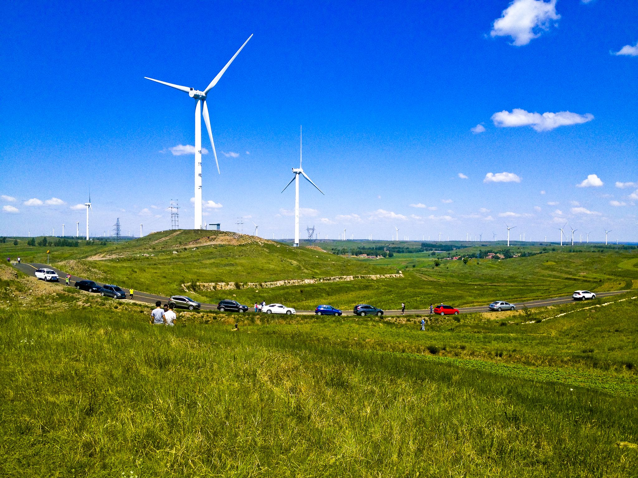 再一次行走在草沿天路上