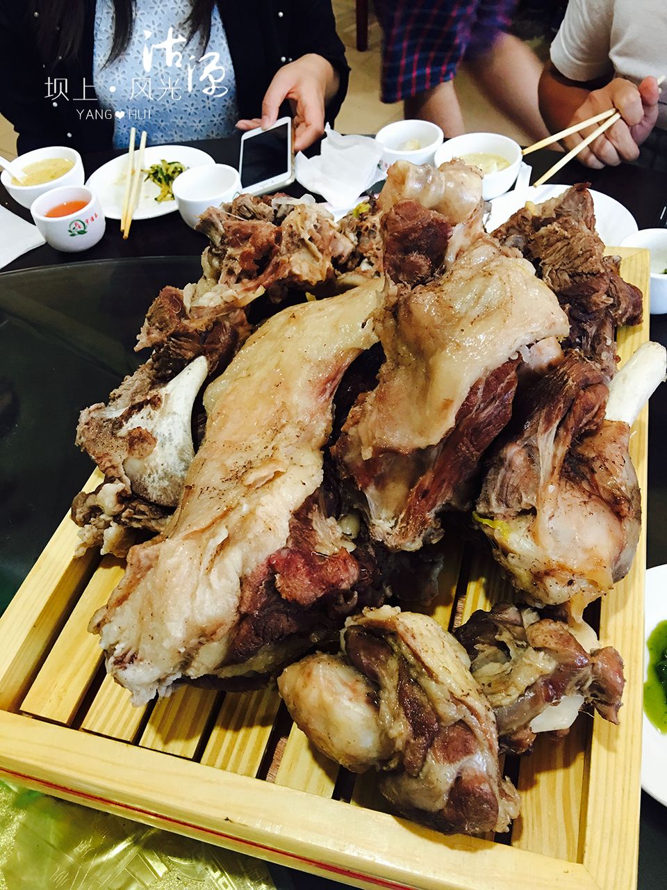 看落日夕陽，觀英仙流星